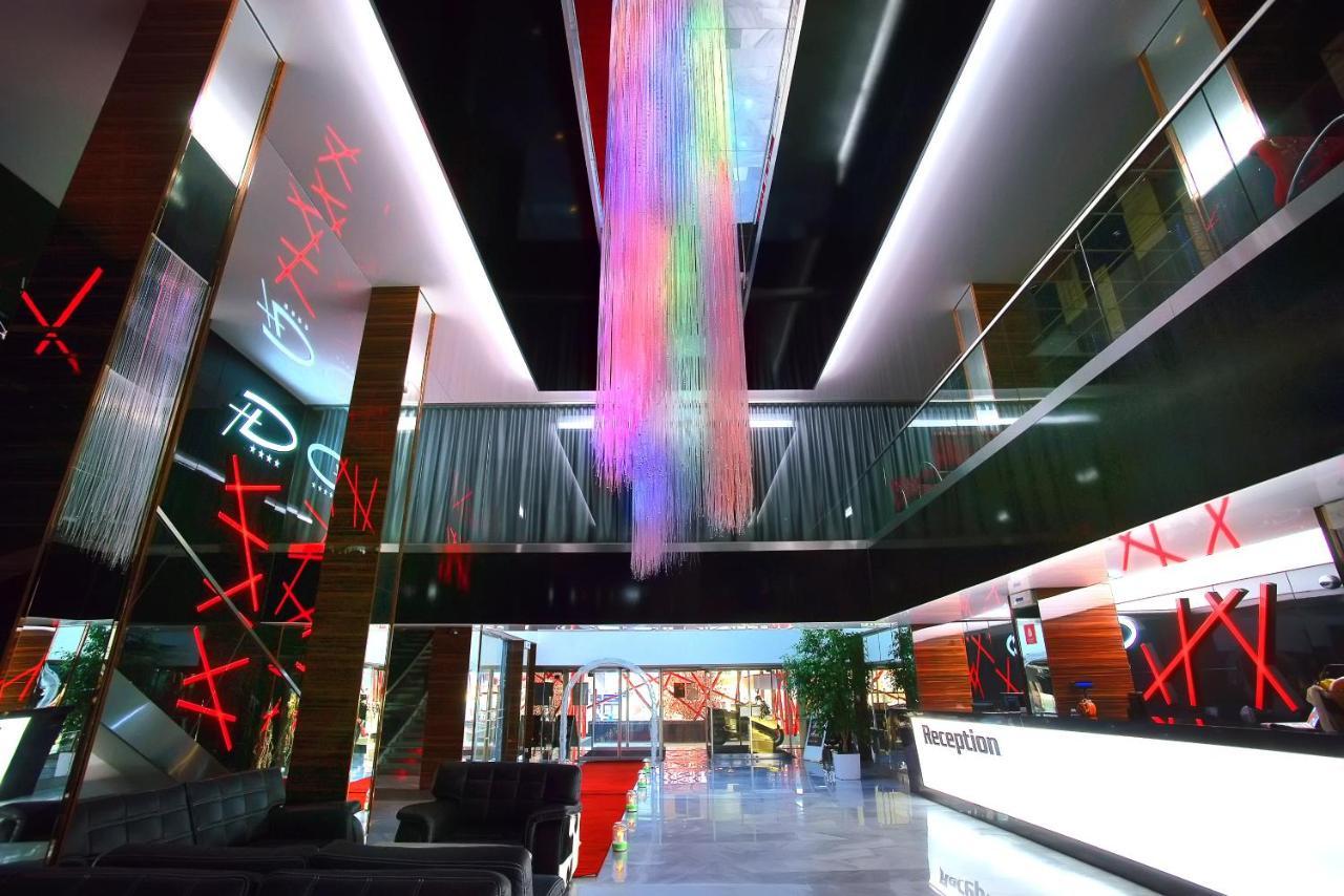 Hotel Druzba Μιχάλοβτσε Εξωτερικό φωτογραφία